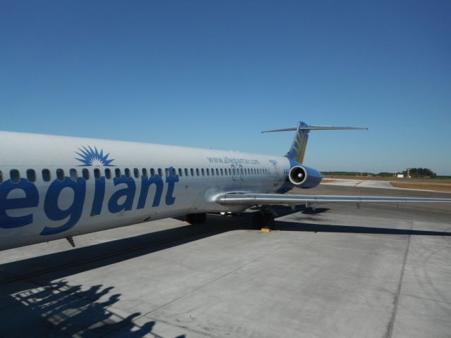 McDonnell Douglas MD-87 — - AAY874 St. Petersburg, FL boarding for Bangor, ME