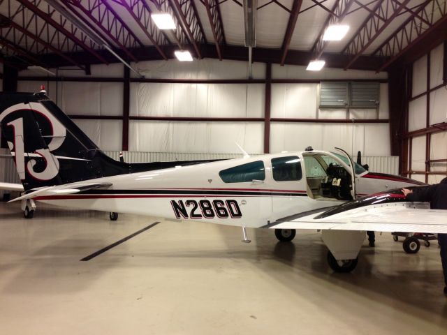 Beechcraft 55 Baron (N286D)