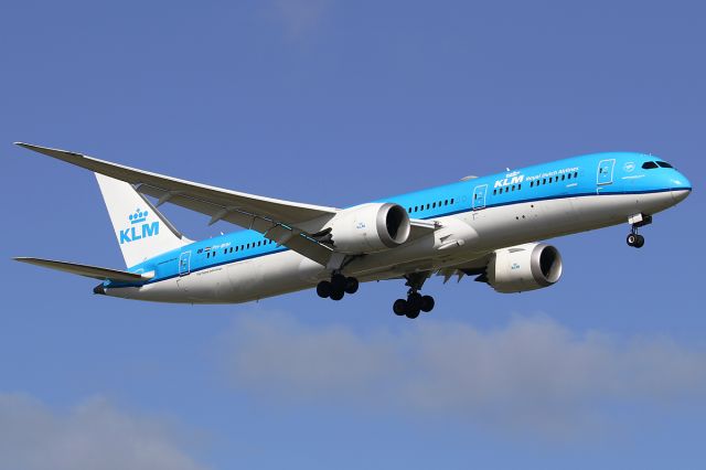 Boeing 787-9 Dreamliner (PH-BHH)