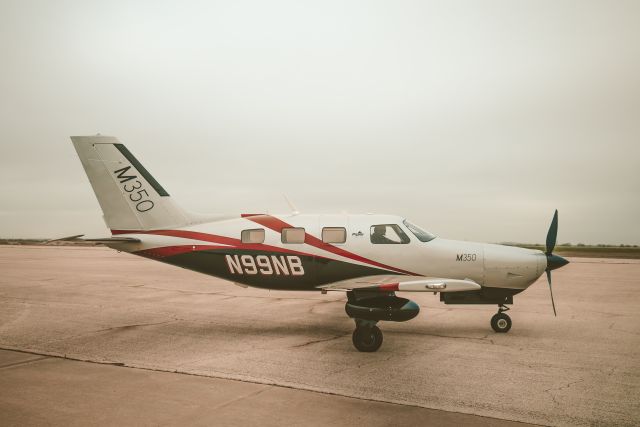 Piper Malibu Mirage (N99NB)