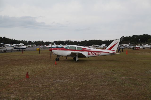 Piper PA-24 Comanche (N8781P)