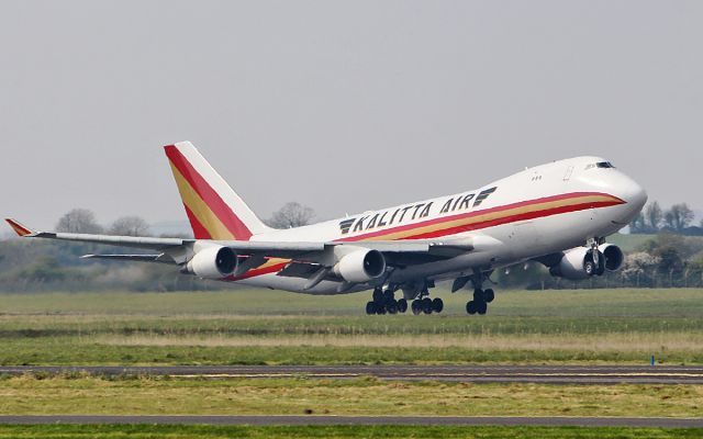 Boeing 747-400 (N706CK) - kalitta air b747-4b5f n706ck dep shannon for atlanta 7/4/19.