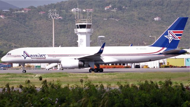 Boeing 757-200 (N192AN)