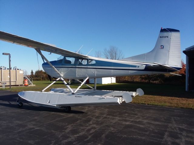 Cessna Skywagon (N410PK)