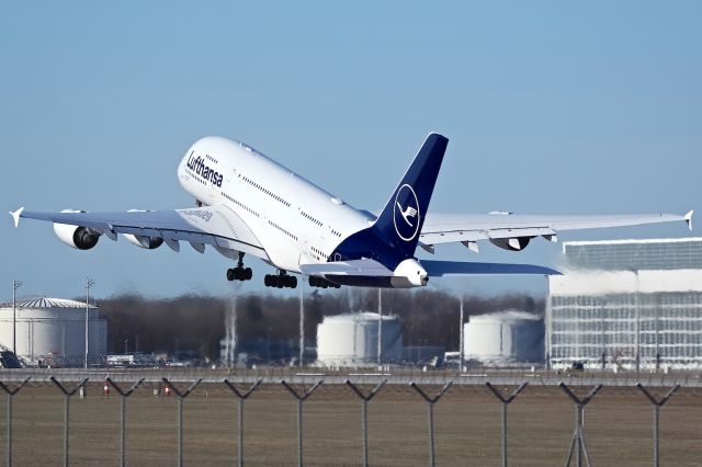 Airbus A380-800 (D-AIMC)