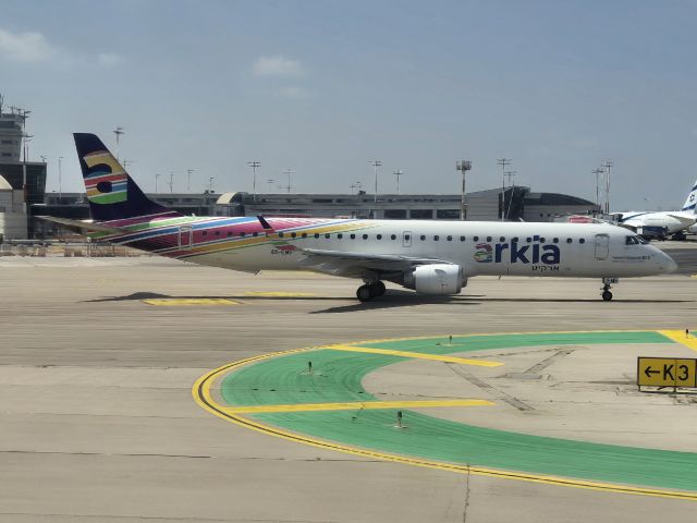 EMBRAER 195 (4X-EMF)