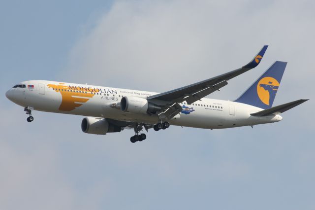 BOEING 767-300 (JU-1021)