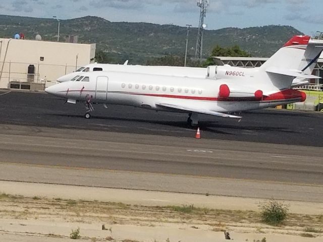 Dassault Falcon 900 (N960CL)