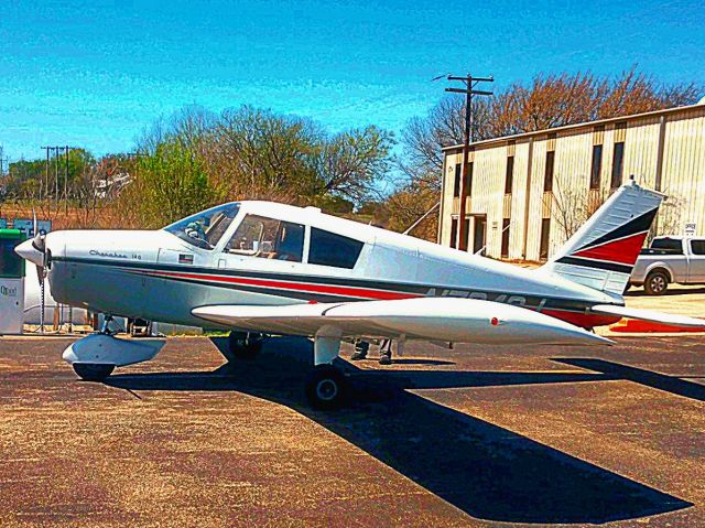 Piper Cherokee (N7246J)
