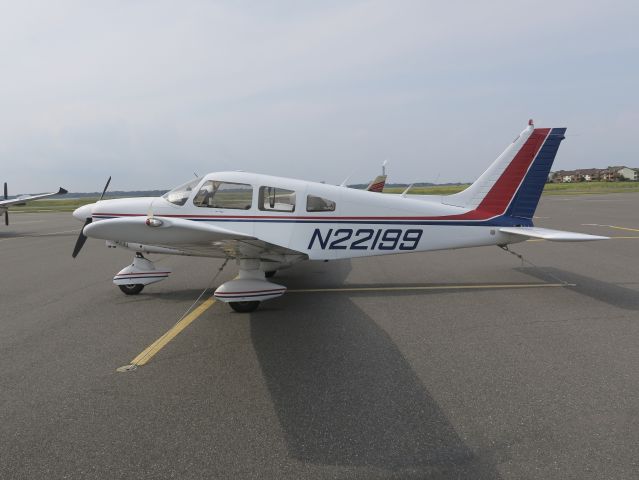 Piper Cherokee (N22199)