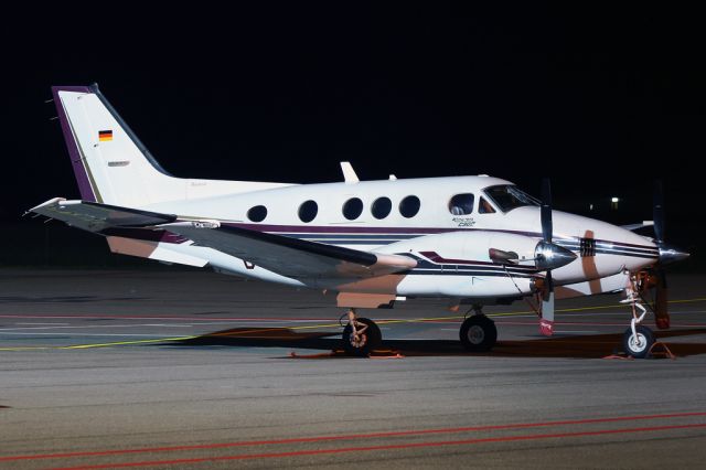 Beechcraft King Air 90 (D-ISIX)