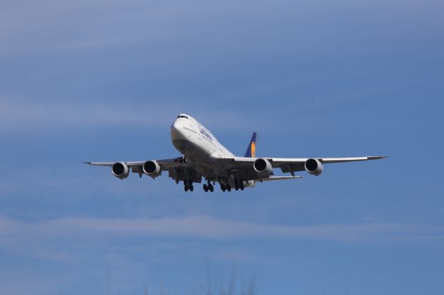 BOEING 747-8 (D-ABYC)