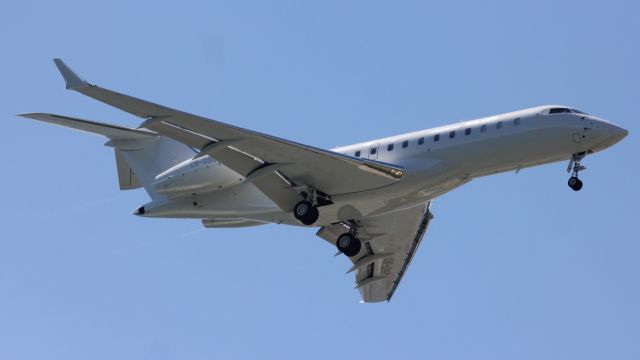 Bombardier Global Express (CS-DSG)