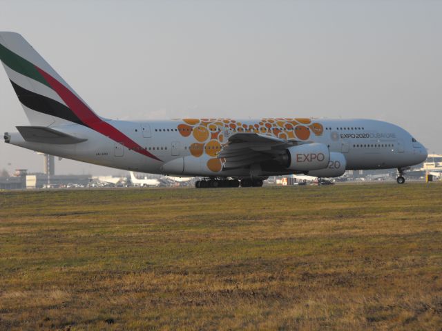 Airbus A380-800 (A6-EOU)