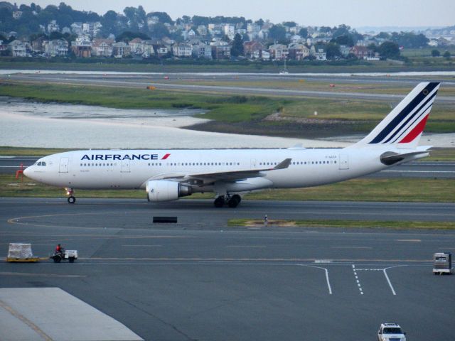 Airbus A330-200 (F-GZCO)