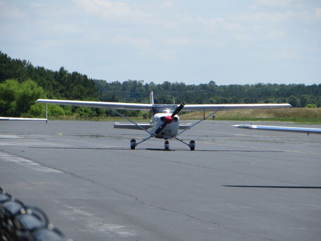 Cessna Skyhawk (N18NS)