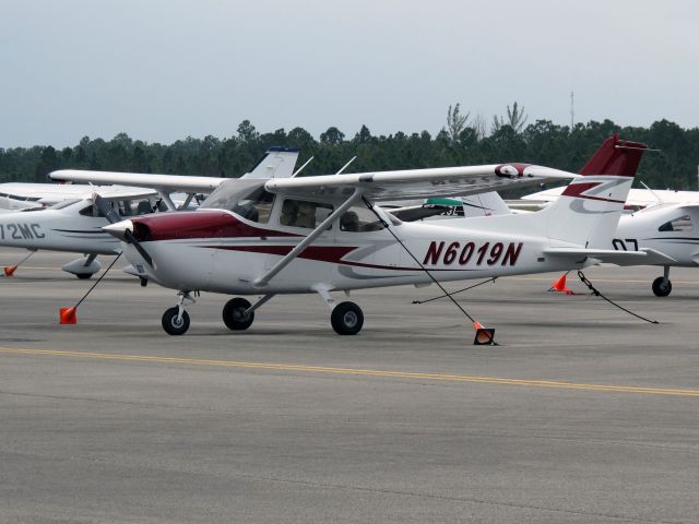 Cessna 152 (N6019N) - The trusted Skyhawk.