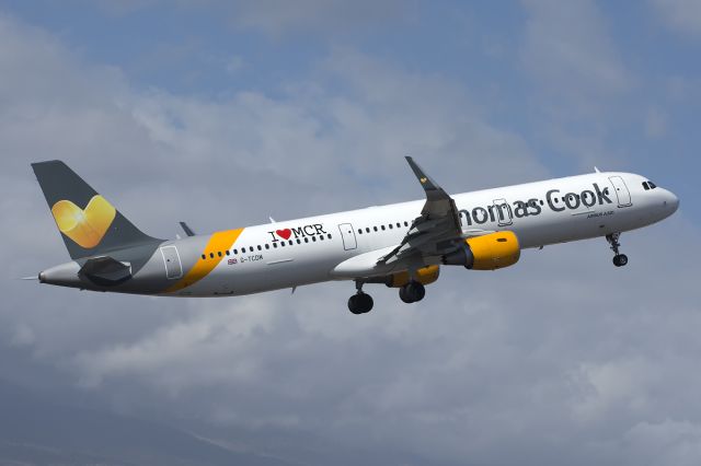 Airbus A321 (G-TCDM)