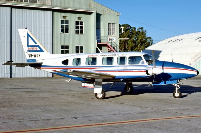 Piper Navajo (VH-WGH) - PIPER PA-31-350 NAVAJO CHIEFTAIN - REG : VH-WGH (CN 31-7405449) - PARAFIELD AIRPORT ADELAIDE SA. AUSTRALIA - YPPF 17/3/1979