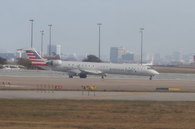 Canadair Regional Jet CRJ-200 (N922FJ)