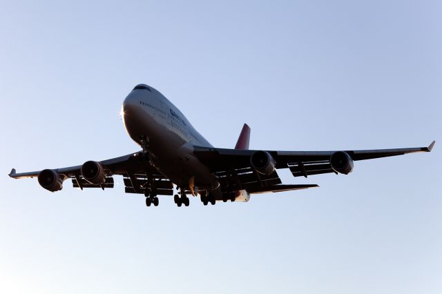 Boeing 747-200 (VH-OEE)