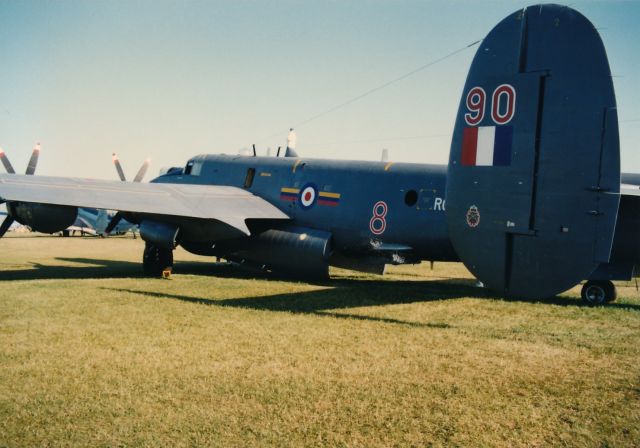 Avro 696 Shackleton (N790WL) - Avro Shackleton MR MK2 on display at KOSH. In 1971 12 aircraft were fitted with radar. This aircraft was on of the last to service when retired. At the time picture taken it was the only one flying. 