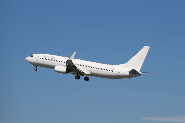 Boeing 737-700 (EI-FNW) - ALL WHITE, AT LINATE 13-05-2017