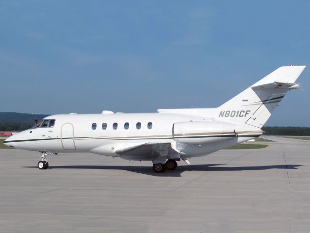 Hawker 800 (N801CF)