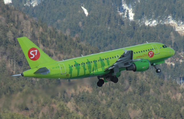 Airbus A319 (VP-BTW)