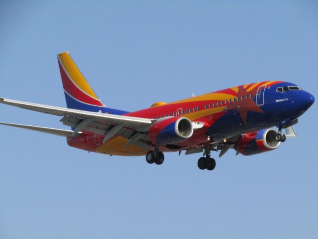 BOEING 737-300 (N955WN) - Landing RWY 20R