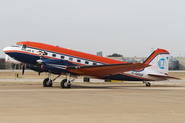 Douglas DC-3 (C-GHGF)