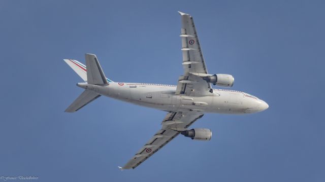 Airbus A310 (F-RADC) - décollage le 19/02/2021