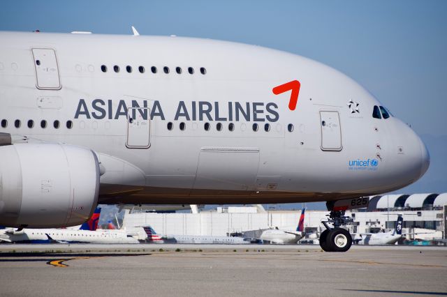 Airbus A380-800 (HL7625) - Taxiing to the runway two hours behind schedule due to an aborted takeoff earlier that day. 