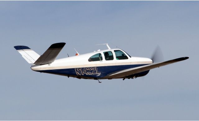 Beechcraft 35 Bonanza (N1422L)