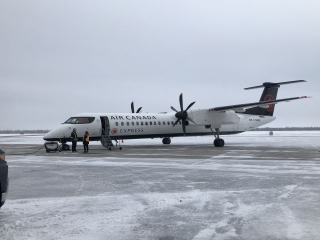 de Havilland Dash 8-400 (C-GGAH)