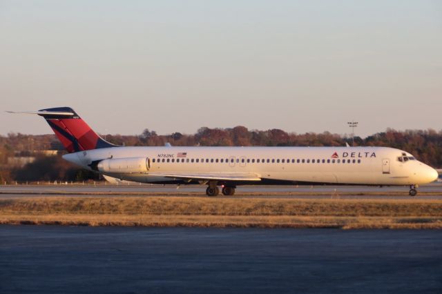 McDonnell Douglas DC-9-50 (N782NC) - Delta Airlines DC-9-50 11/24/13