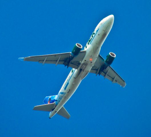 Airbus A320 (N230FR)