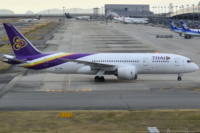 Boeing 787-8 (HS-TQD)