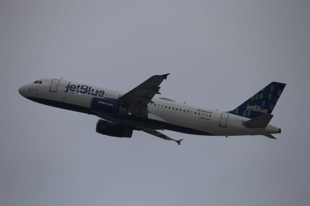 Airbus A320 (N634JB)