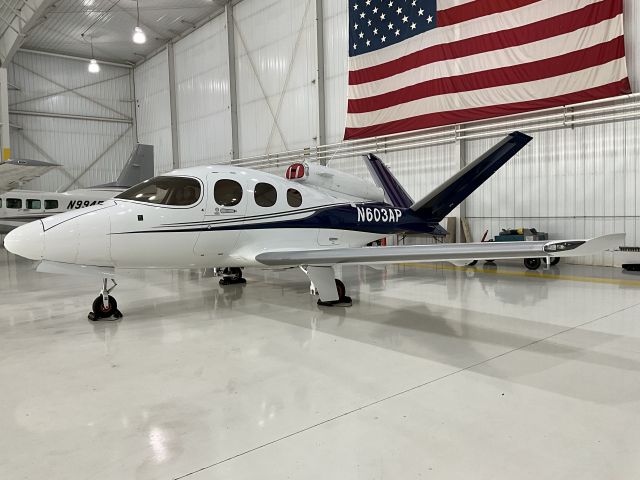 Cirrus Vision SF50 (N603AP)