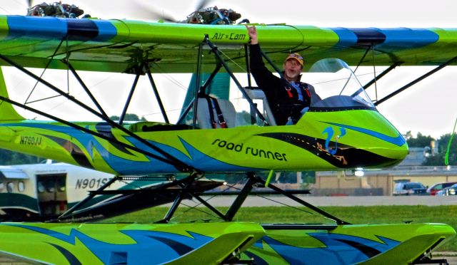 LOCKWOOD Air Cam (N760JJ) - This guy seems to be having a blast! A very nice AirCam taxing in at EAA AirVenture 2015! If anyone happens to know this pilot or knows his contact info, shoot me an email: cleipelt21@gmail.com so I can email this photo to the pilot directly.