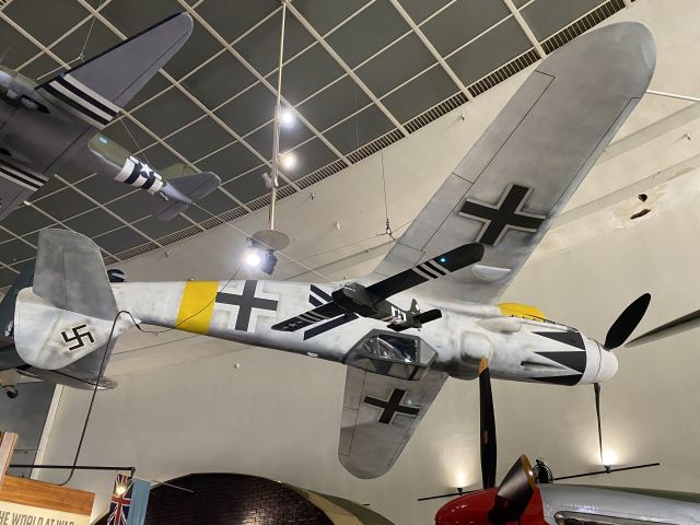 MESSERSCHMITT Bf-109 —