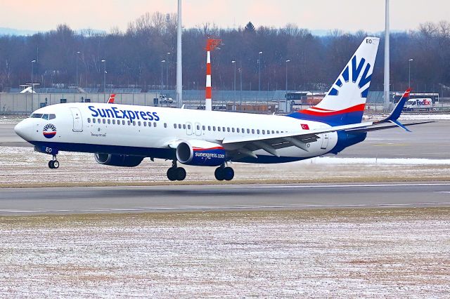 Boeing 737-700 (TC-SEO)
