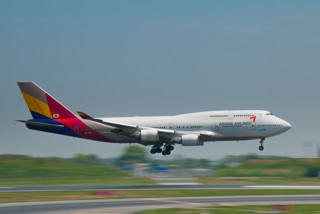 Boeing 747-400 (HL7418)