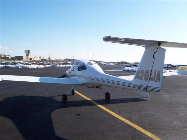 Diamond DA-20 (N391JA)