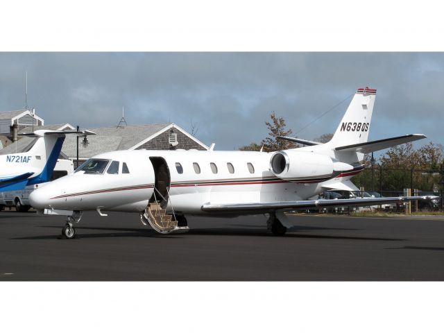 Cessna Citation Excel/XLS (N638QS) - Busy summer day at the Vineyards.