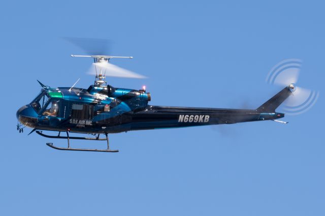 Bell UH-1V Iroquois (N669KB) - Arriving back at the Medford Oregon Department of Forestry station after helping with a wildfire near Hugo, OR on July 19th, 2017.