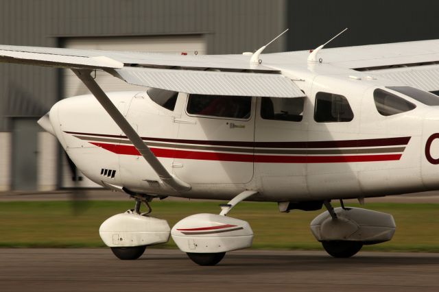 Cessna 206 Stationair (OO-CAD)