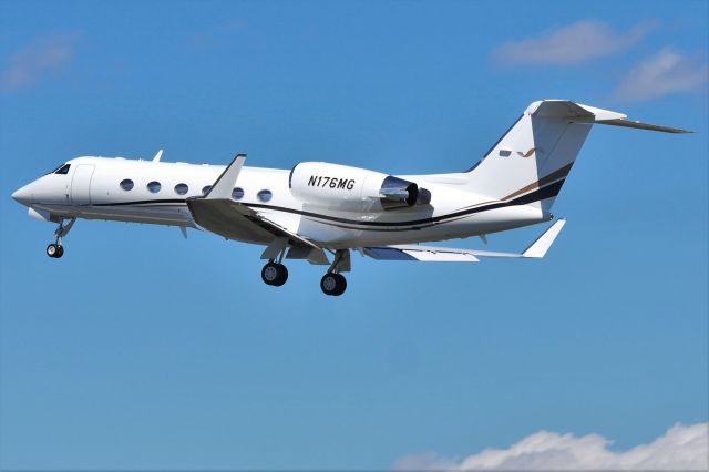 Gulfstream Aerospace Gulfstream IV (N176MG) - Gulfstream G450 (N176MG) departure from KBVY off of runway 34.