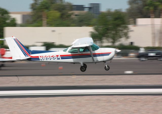 Cessna Skyhawk (N89594)